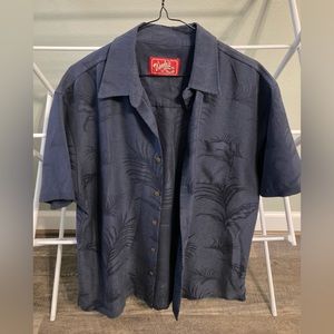 Woody’s Retro Lounge button up short sleeve shirt, size-Large.